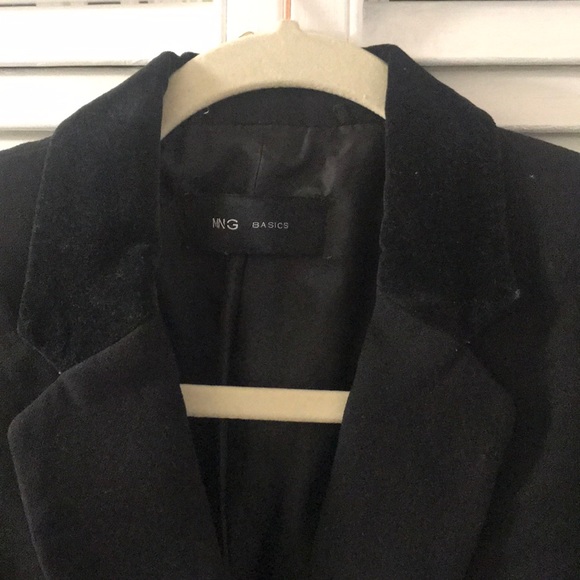 MNG Basics Black Jacket - Picture 5 of 6